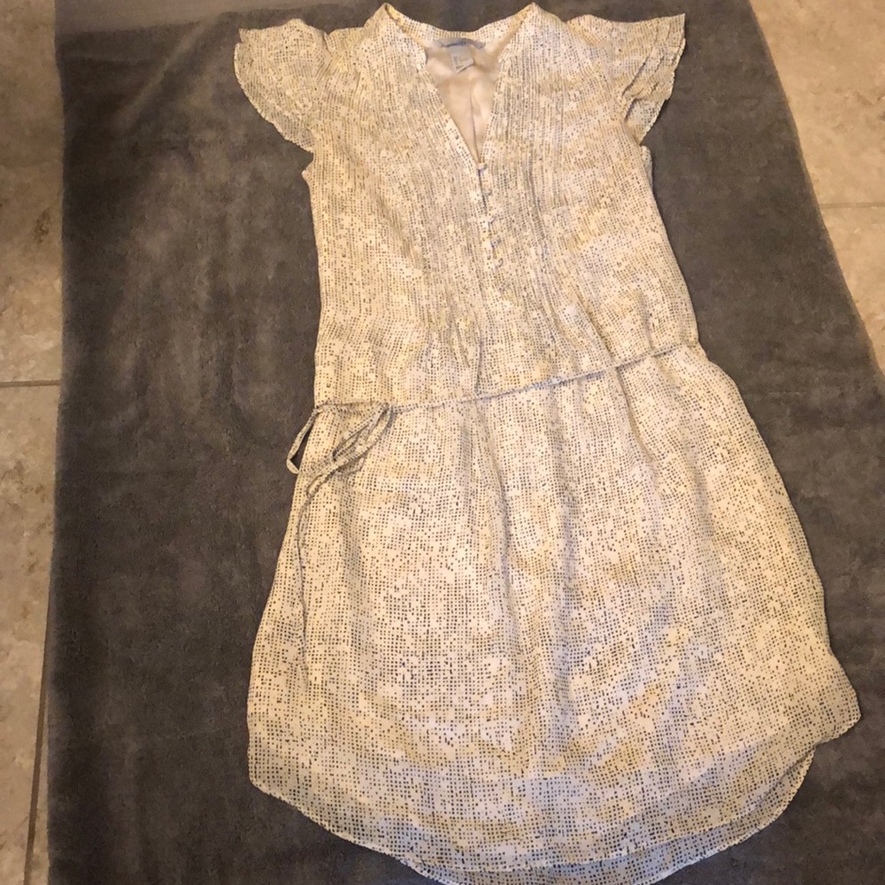 Short sleeved ruffle dress
